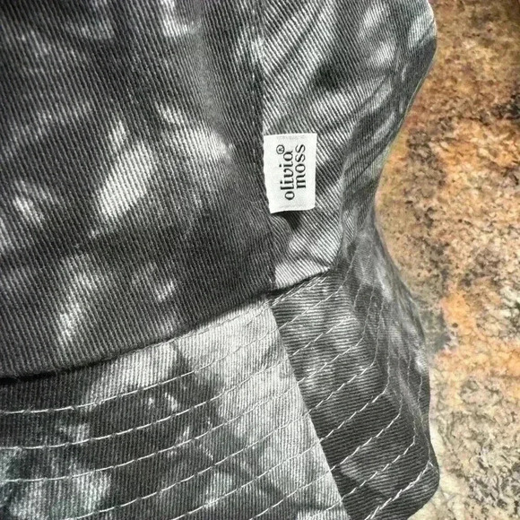 Olivia Moss Bucket Hat - Reversible - Picture 2 of 3